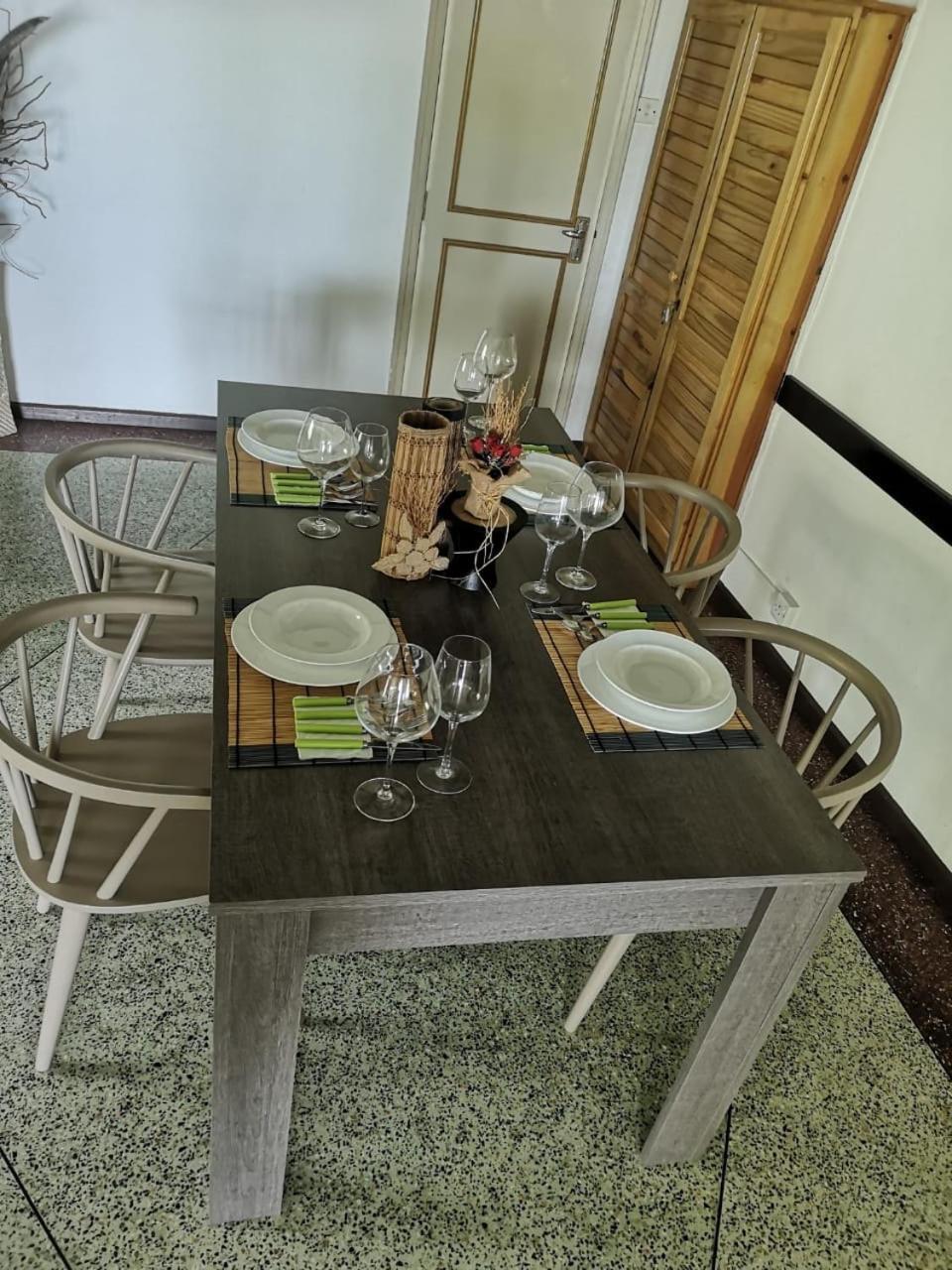 Villa Karel Mauritius Beach House Riambel Exterior foto